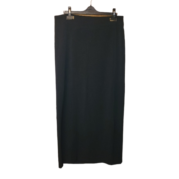 Reitmans Dresses & Skirts - Reitmans Long Skirt With Slit‎ On The Side